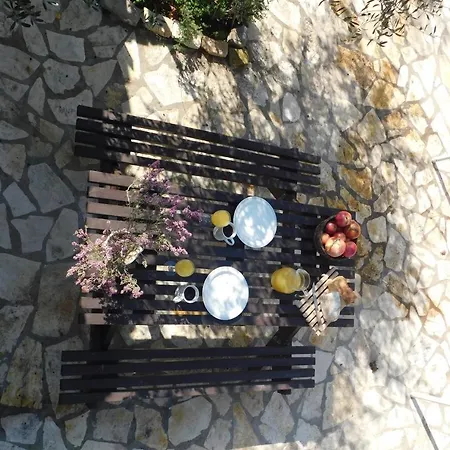 Feriehus Adonino Residence-the House Of Pomegranates