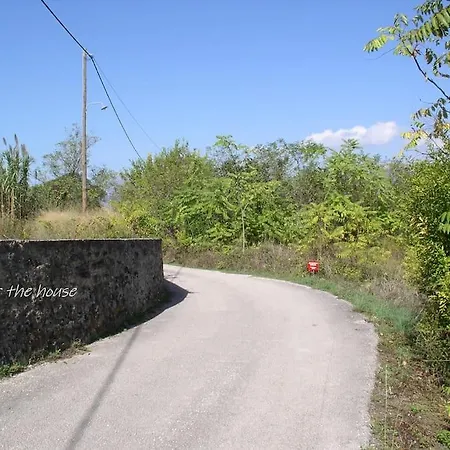 Adonino Residence-the House Of Pomegranates Lakithra
