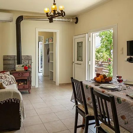 Adonino Residence-the House Of Pomegranates * Lakithra